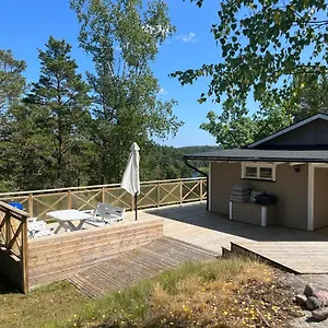  Ferienhaus Trevligt Hus Med Vacker Omgivning